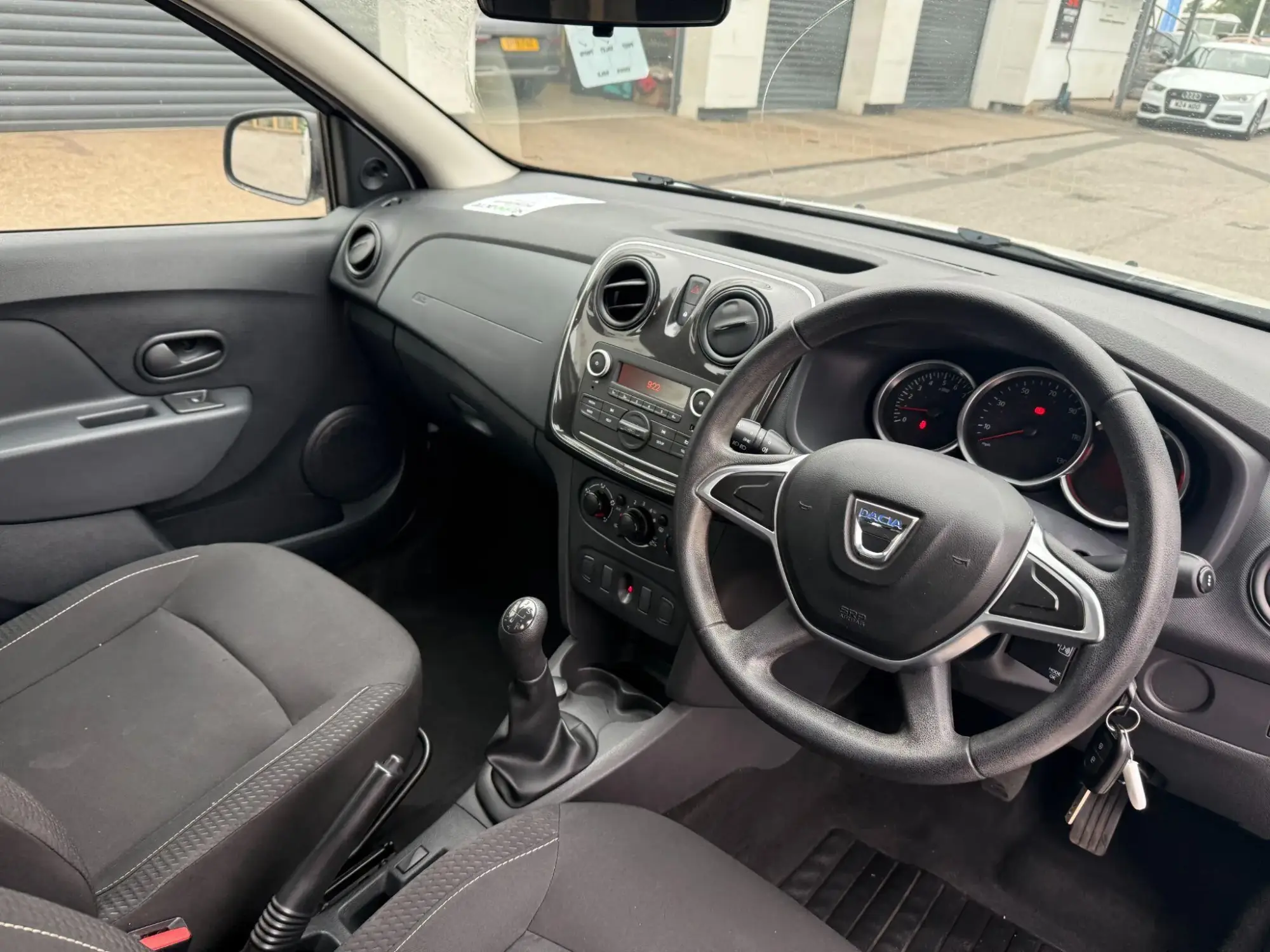 Dacia Sandero Image 10 Dacia Sandero Image 10