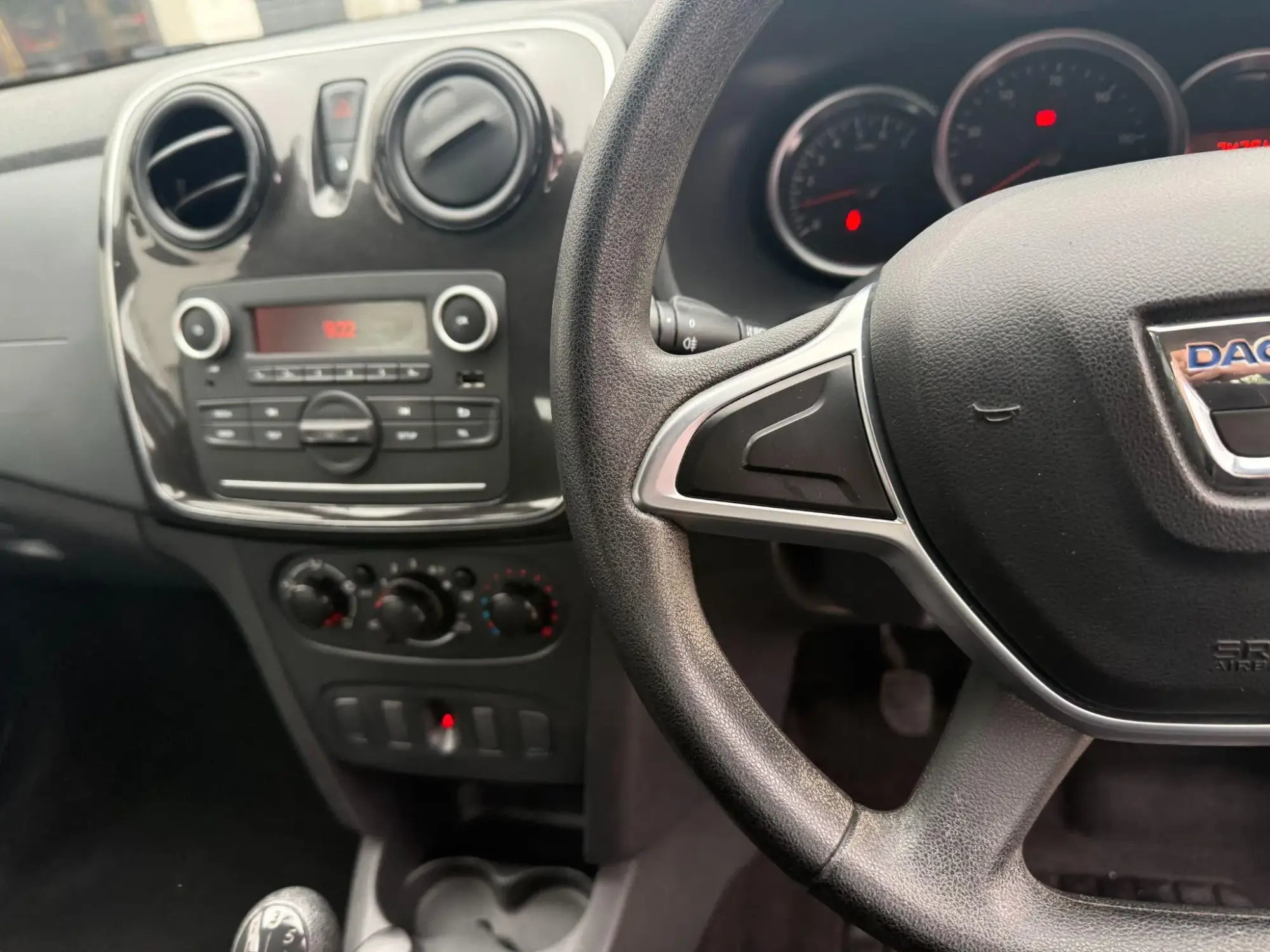 Dacia Sandero Image 11 Dacia Sandero Image 11