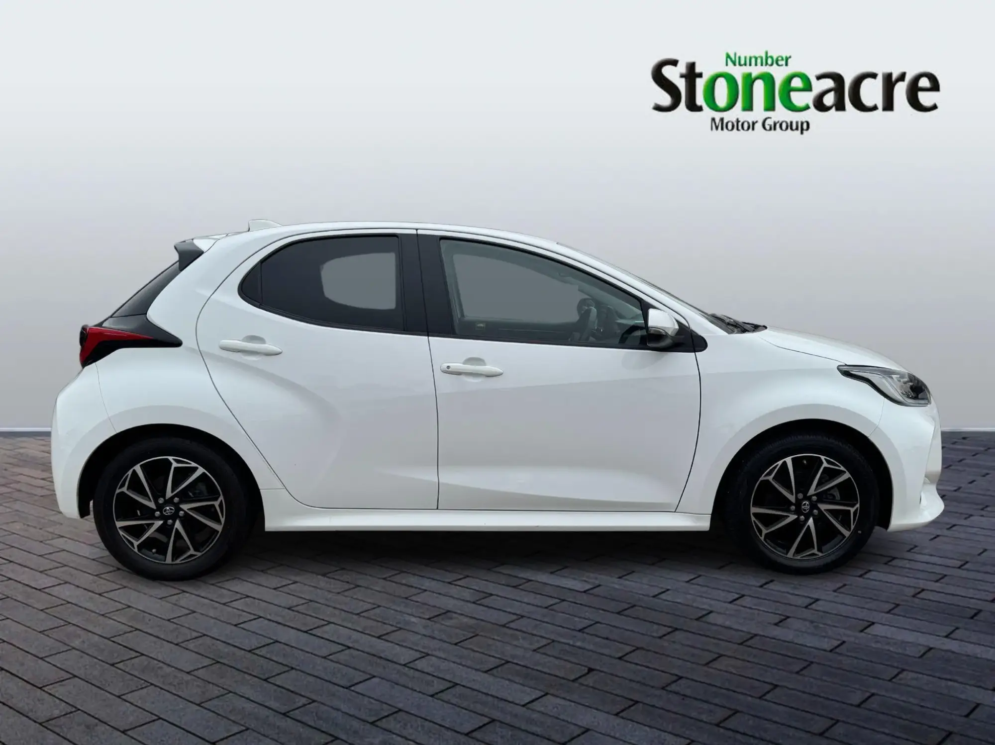 Toyota Yaris Image 7