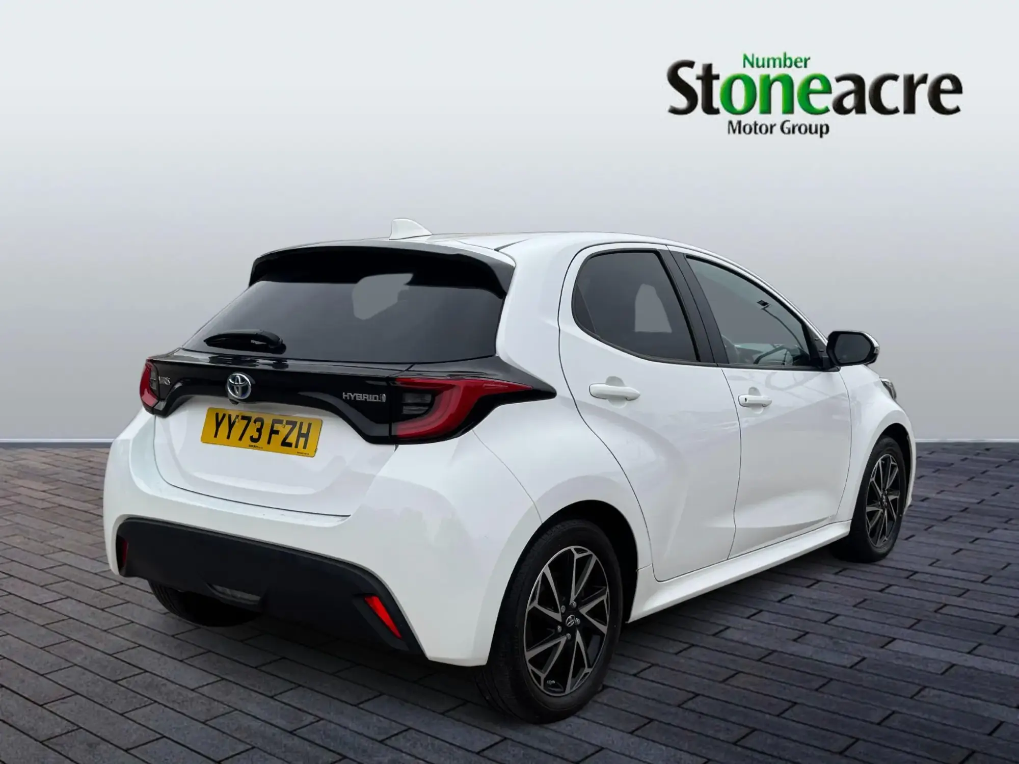 Toyota Yaris Image 8