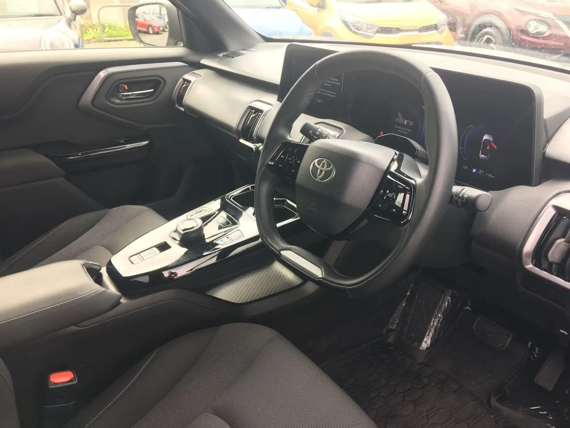 Toyota Urban Cruiser Image 11