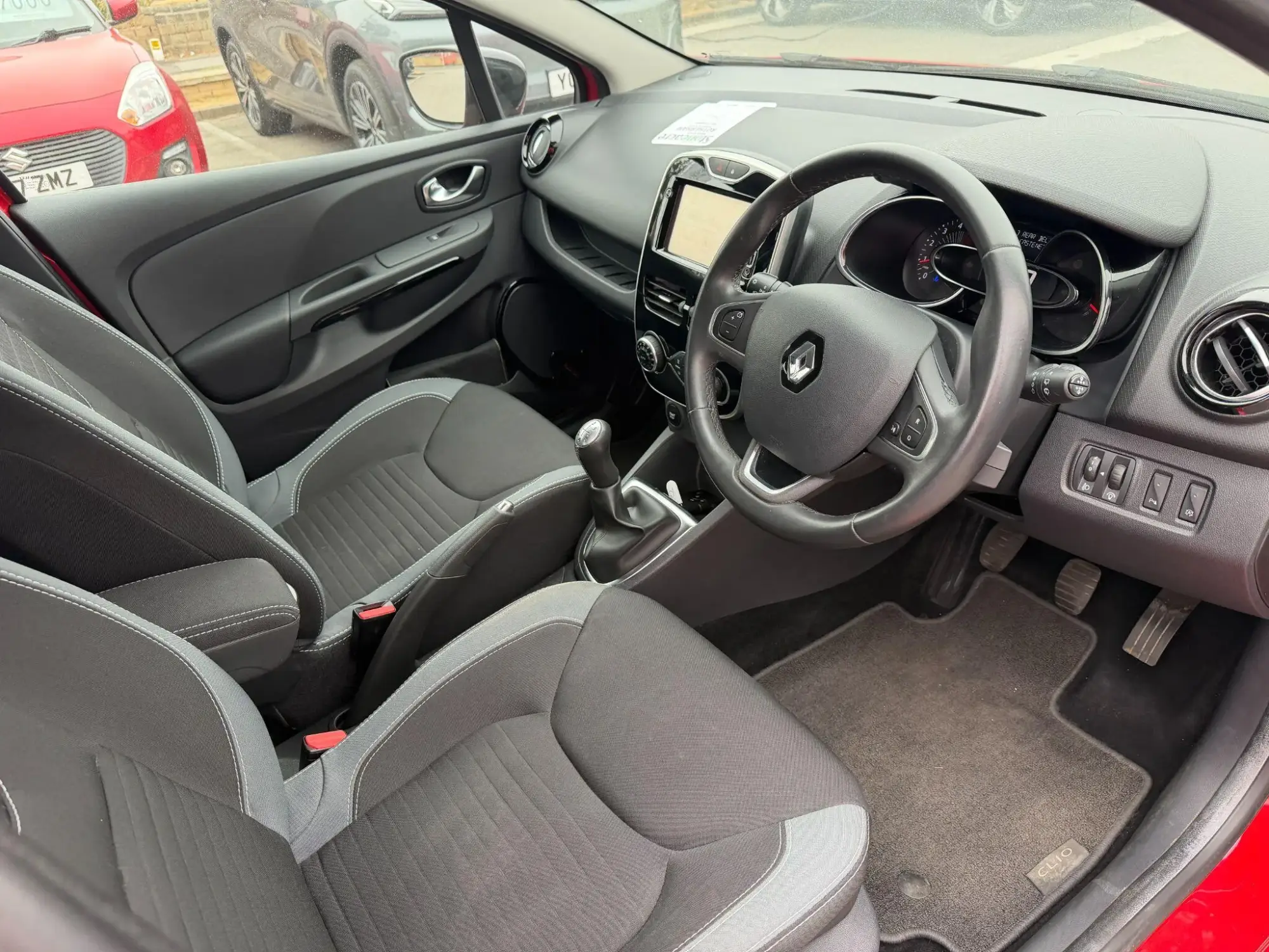 Renault Clio Image 22 Renault Clio Image 22