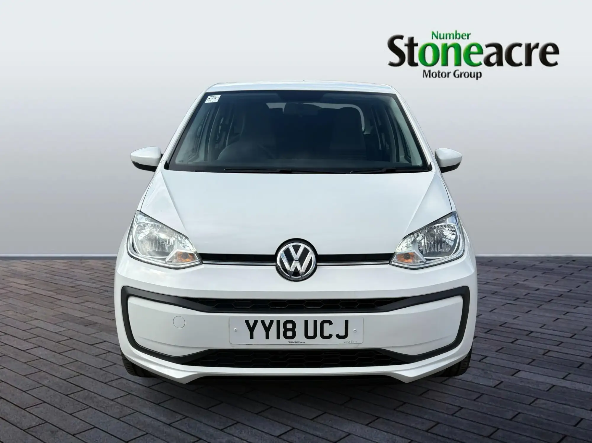 Volkswagen up! 1.0 Move up! Hatchback 5dr Petrol Manual Euro 6 (s/s) (60 ps) YY18UCJ Image 2