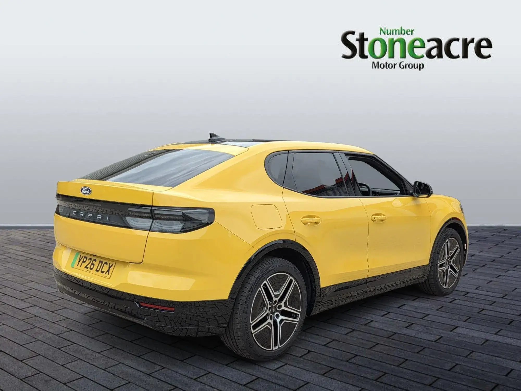 Ford Capri Standard Range 52kWh Premium Auto 5dr YP26DCX Image 3