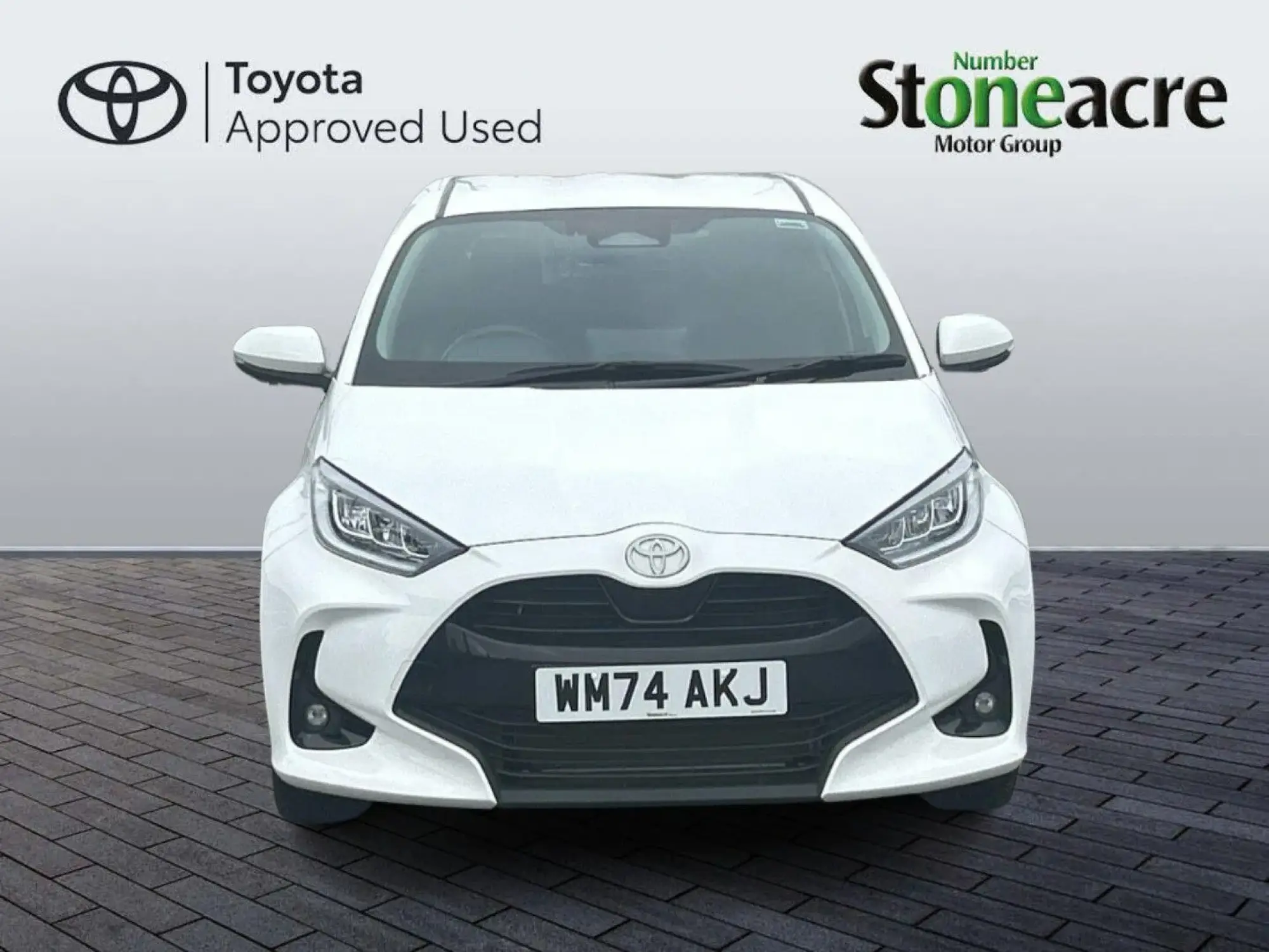 Toyota Yaris Image 8 Toyota Yaris Image 8