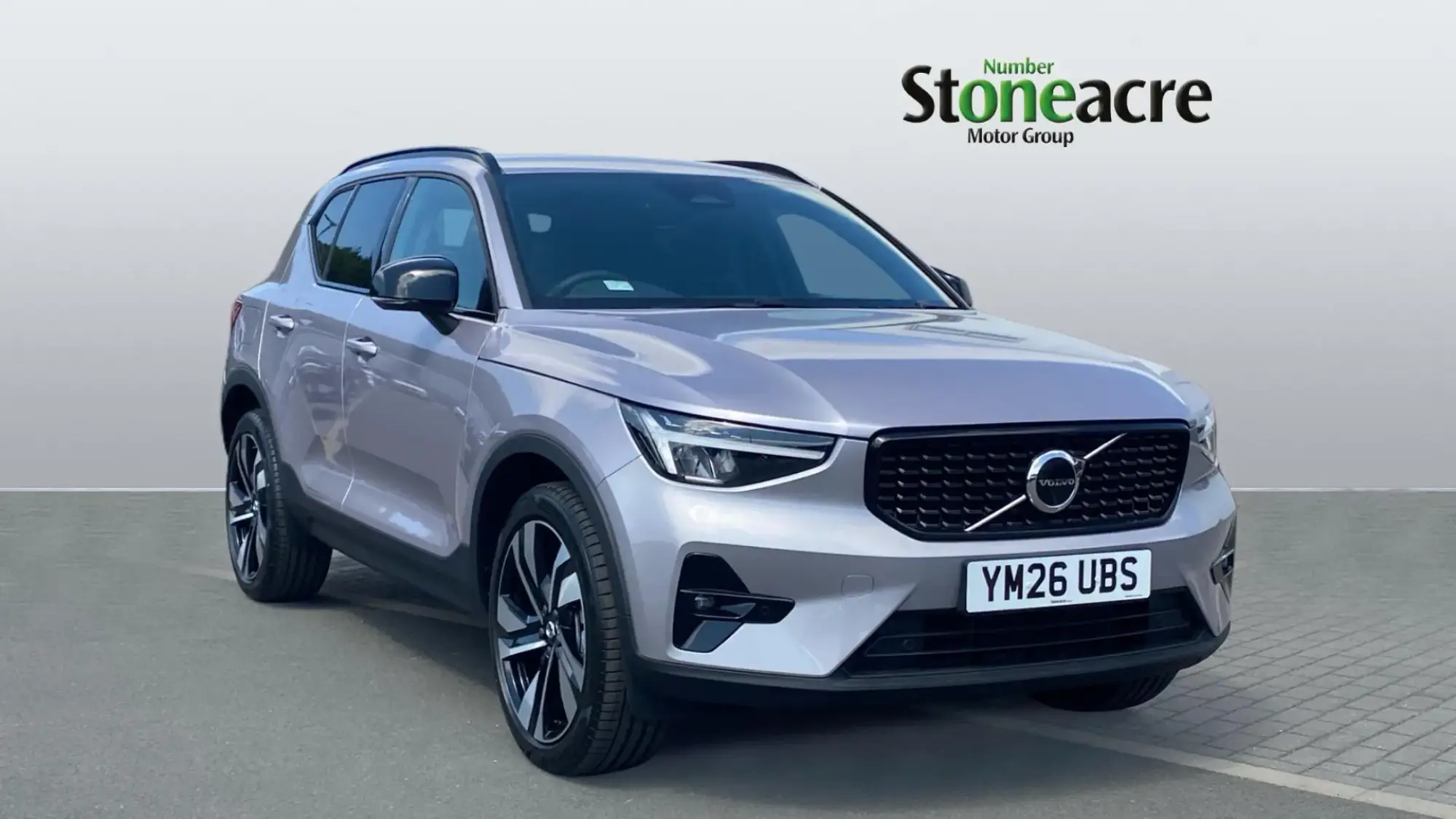Volvo XC40 Image 1