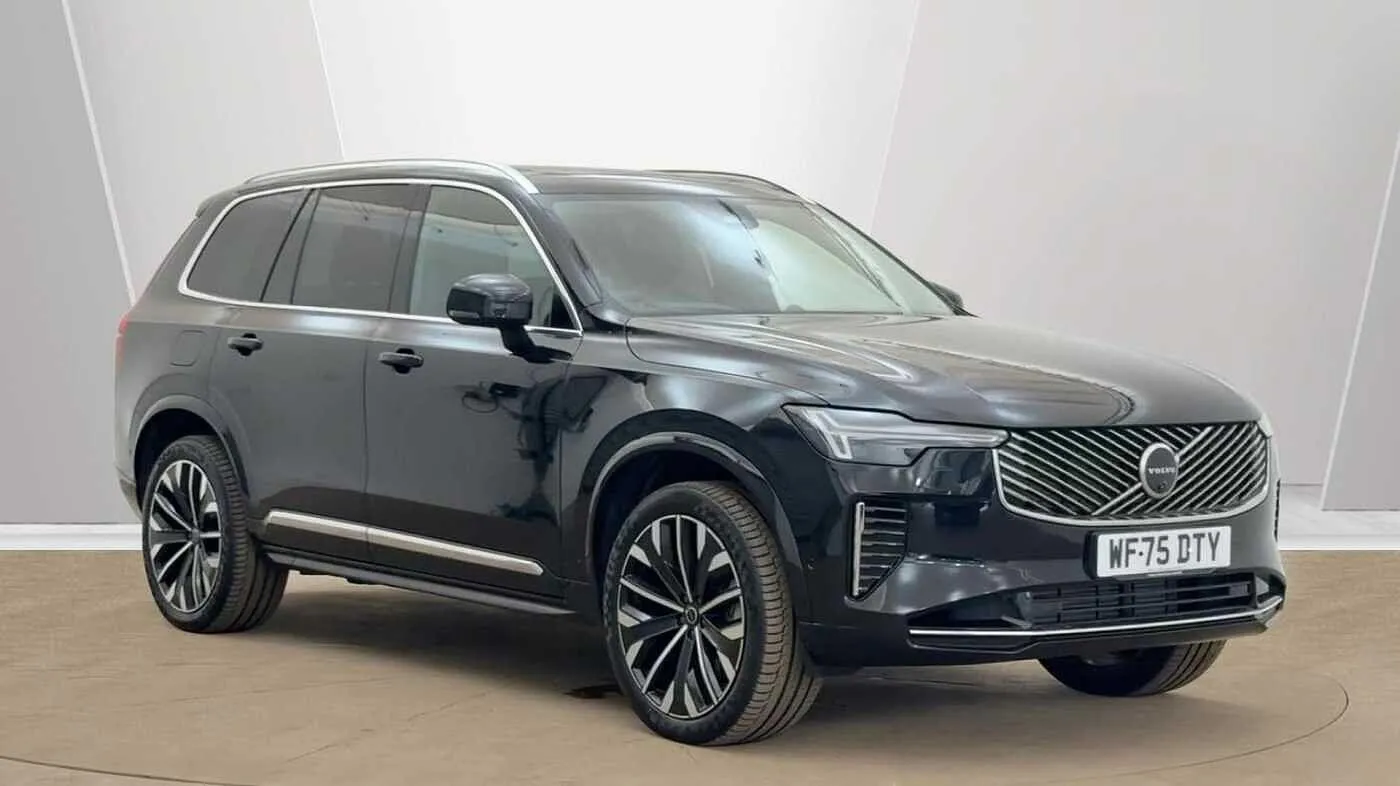 2025 VOLVO XC90