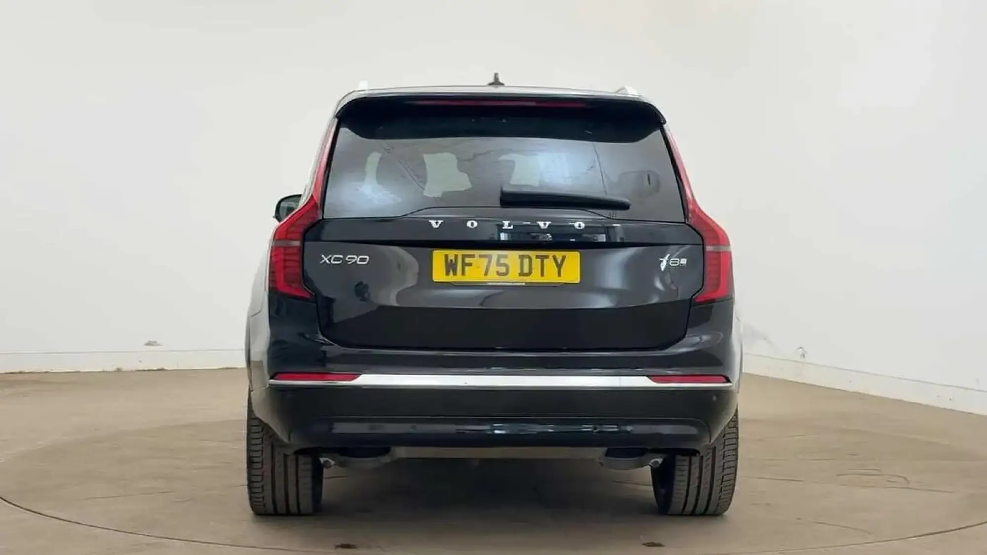 Volvo XC90 Plug-In Hybrid Image 4 Volvo XC90 Plug-In Hybrid Image 4