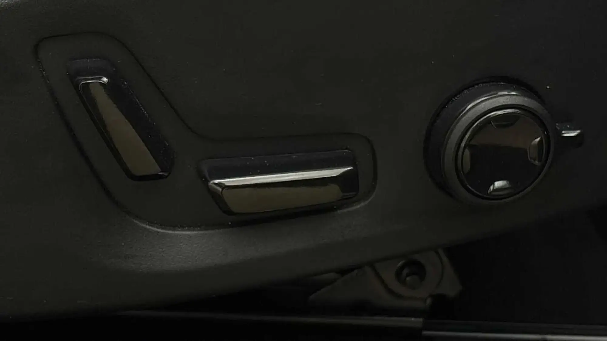 Volvo XC90 Plug-In Hybrid Image 27 Volvo XC90 Plug-In Hybrid Image 27