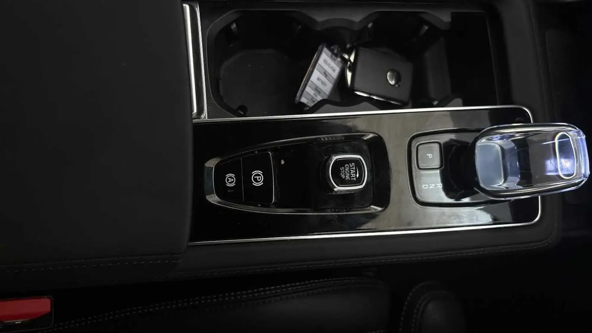 Volvo XC90 Plug-In Hybrid Image 30 Volvo XC90 Plug-In Hybrid Image 30
