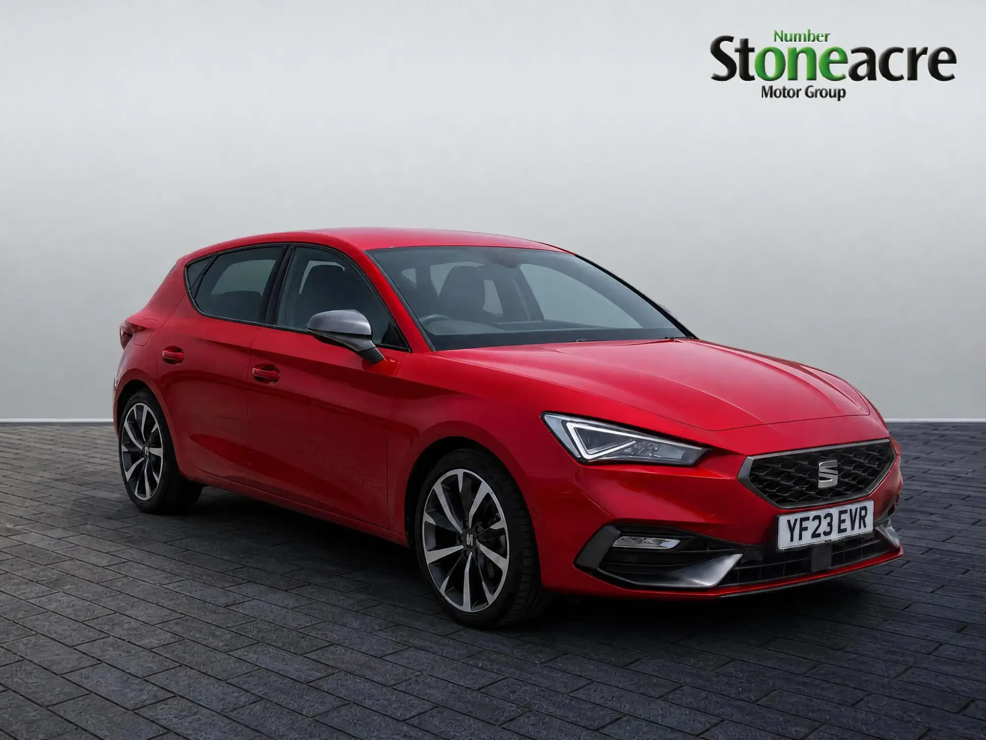 SEAT Leon 1.5 eTSI MHEV FR Sport DSG Euro 6 (s/s) 5dr YF23EVR Image 1