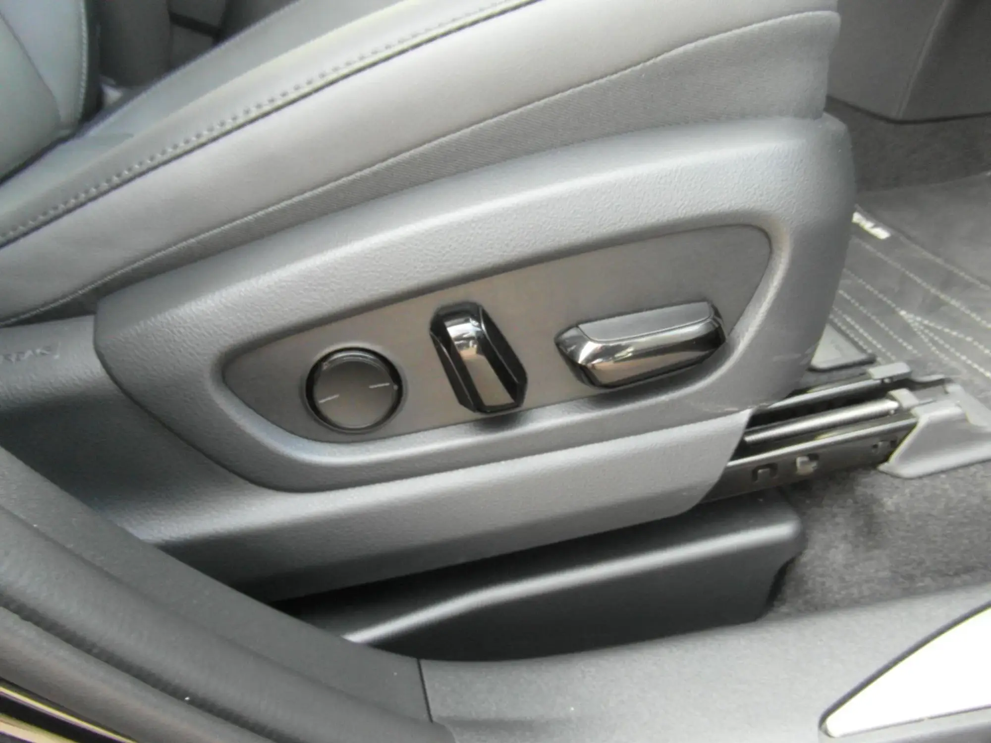 Lexus RZ Image 35 Lexus RZ Image 35