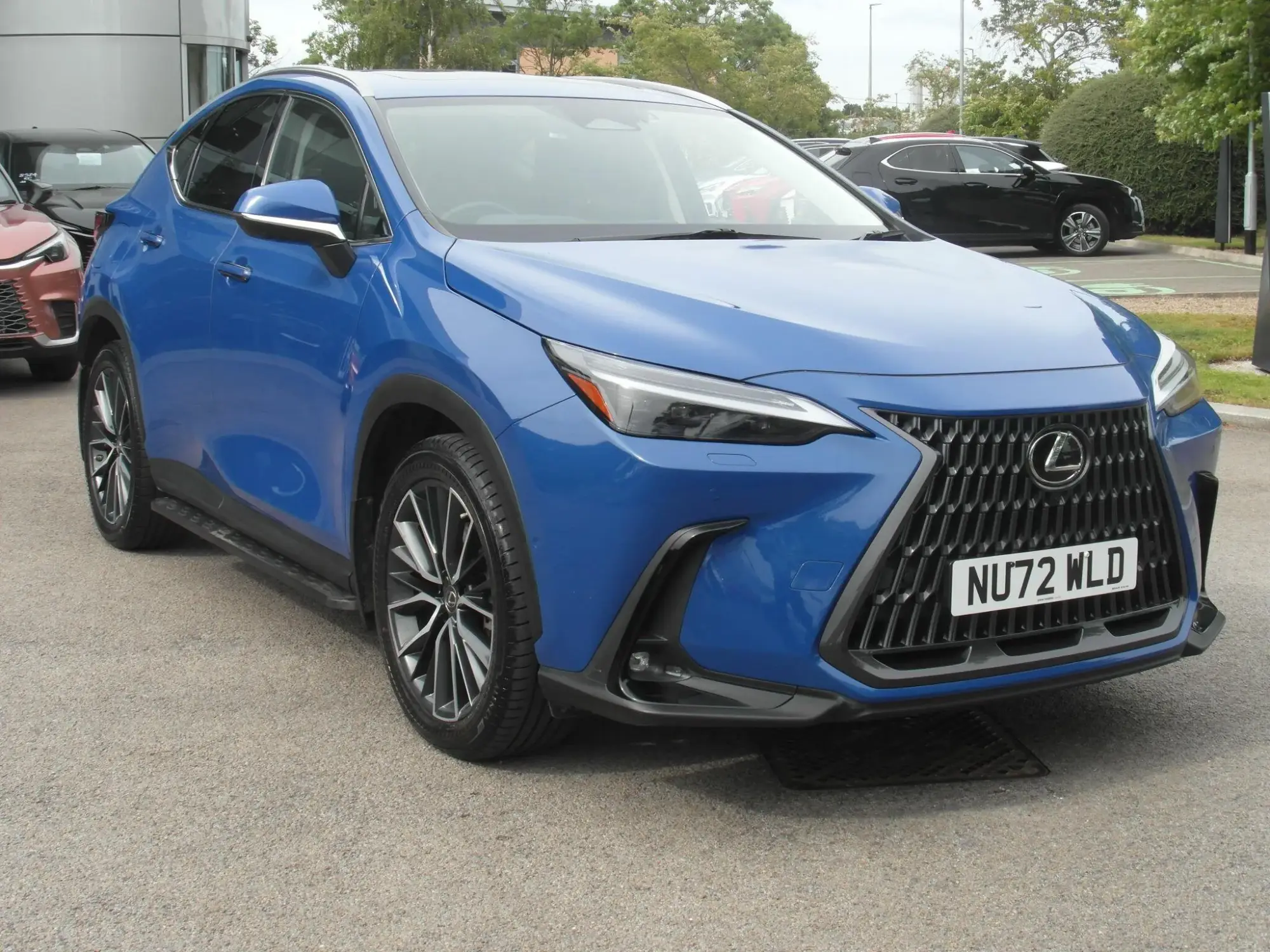 Lexus NX Self-Charging Hybrid 2.5 450h+ 18.1kWh Takumi E-CVT 4WD Euro 6 (s/s) 5dr NU72WLD Image 1