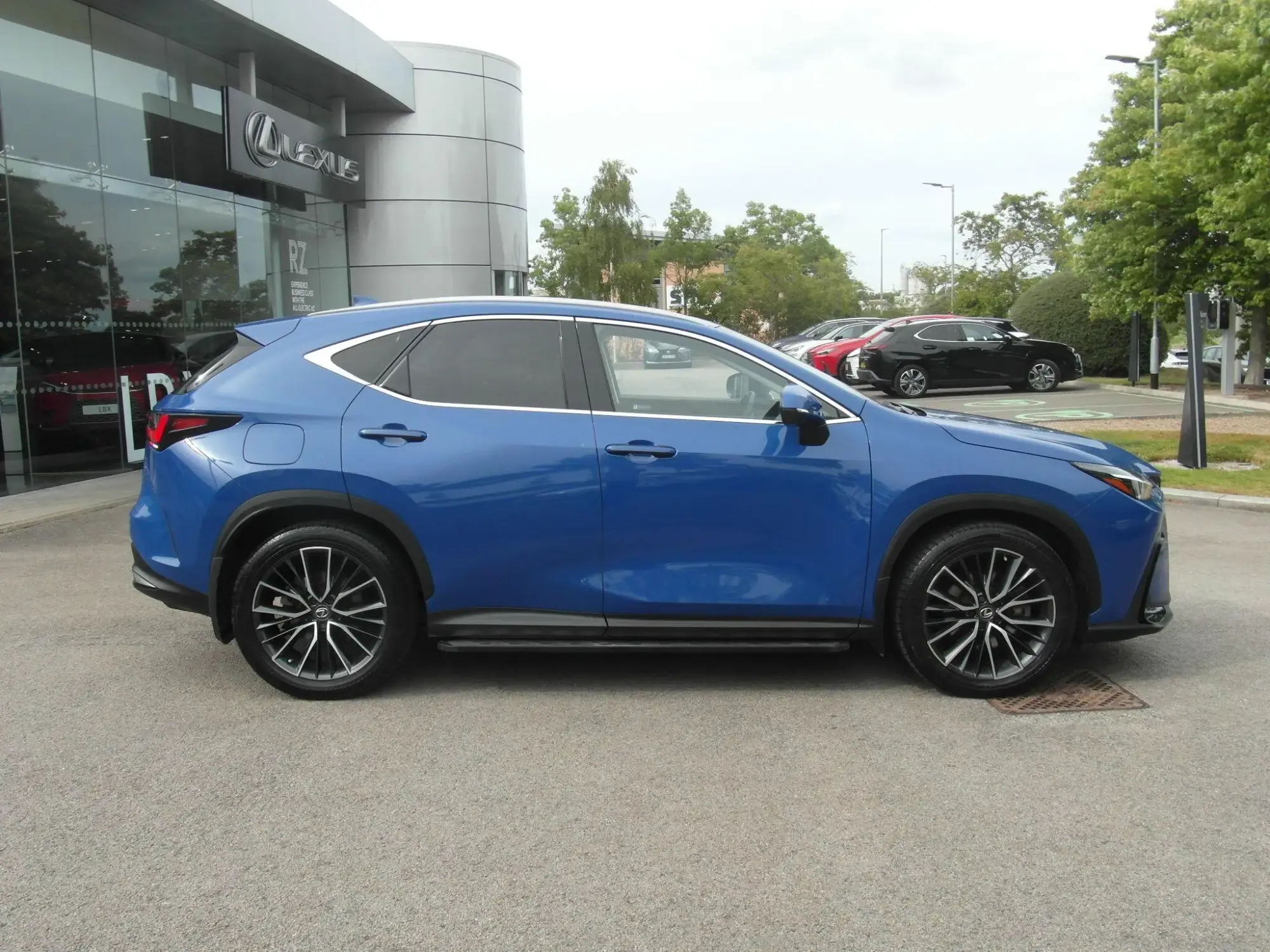 Lexus NX Self-Charging Hybrid Image 8 Lexus NX Self-Charging Hybrid Image 8