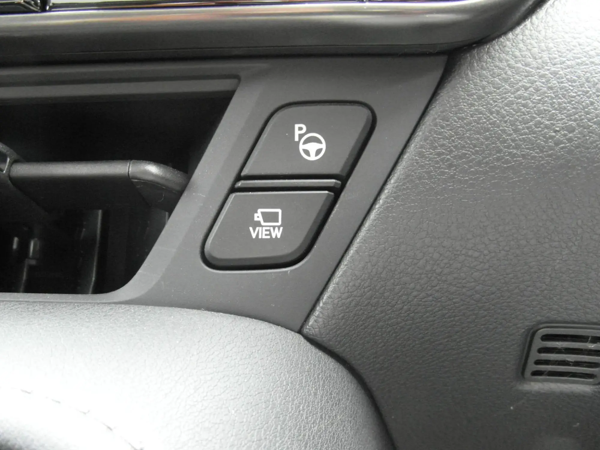 Lexus NX Self-Charging Hybrid Image 13 Lexus NX Self-Charging Hybrid Image 13