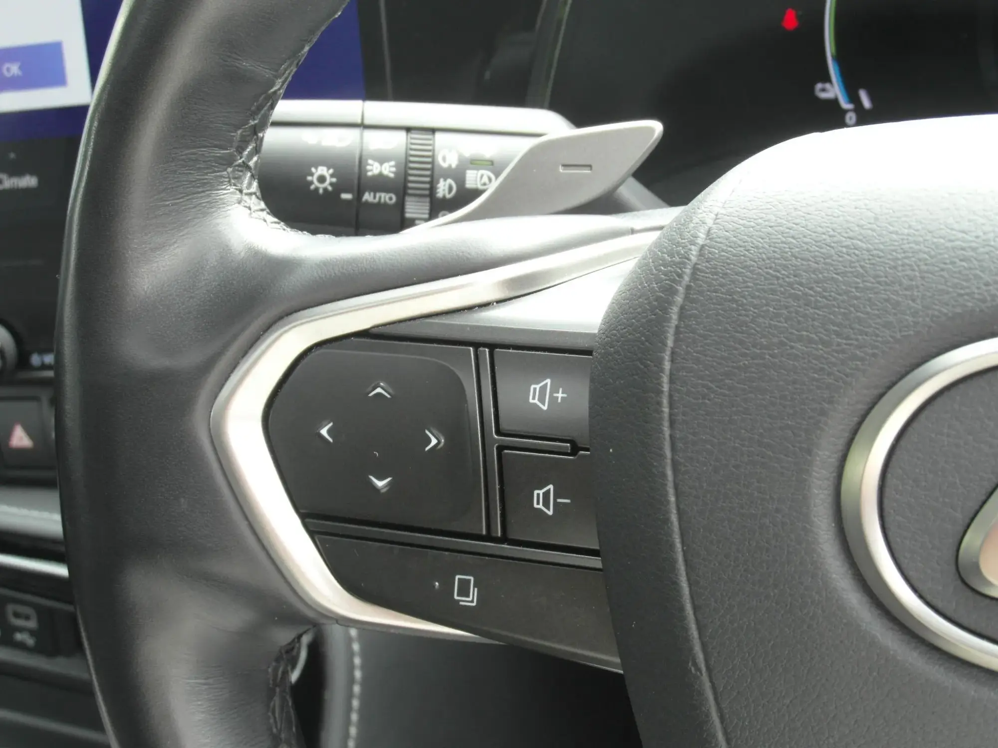 Lexus NX Self-Charging Hybrid Image 14 Lexus NX Self-Charging Hybrid Image 14