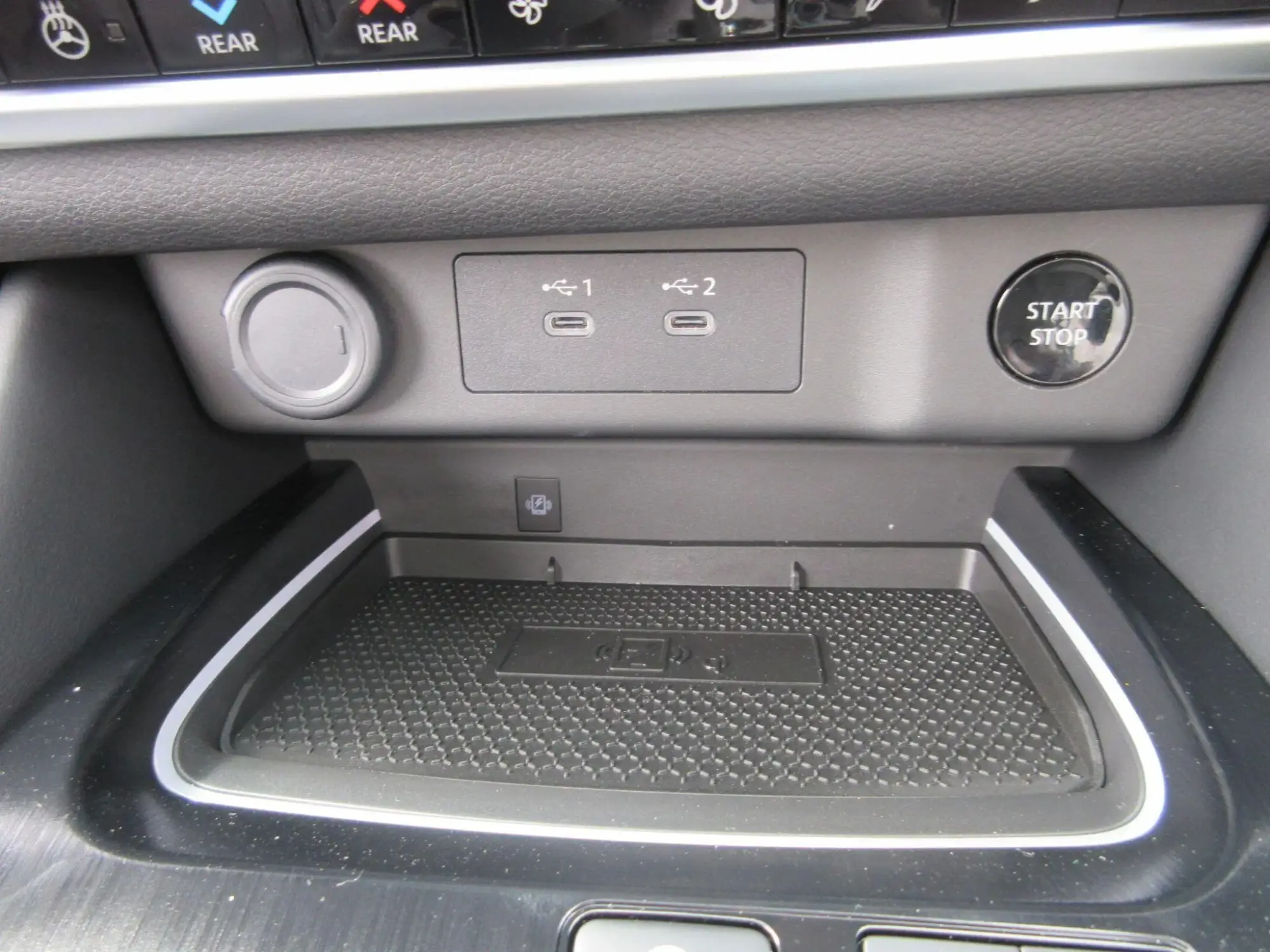 Nissan X-Trail e-POWER Image 20 Nissan X-Trail e-POWER Image 20