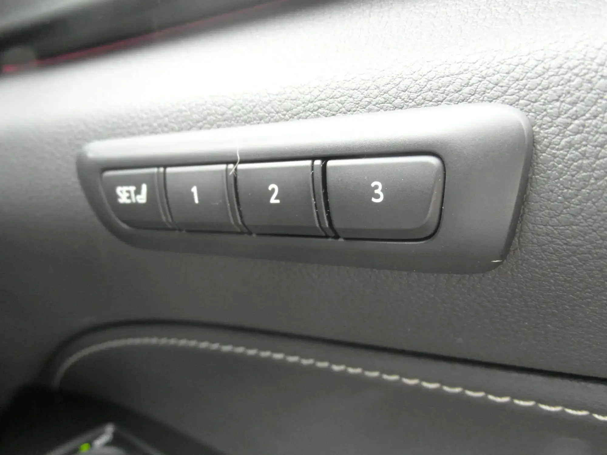Lexus NX Self-Charging Hybrid Image 16 Lexus NX Self-Charging Hybrid Image 16
