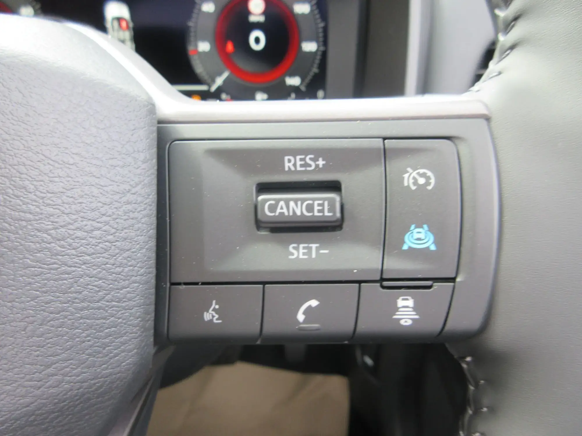 Nissan X-Trail e-POWER Image 23 Nissan X-Trail e-POWER Image 23