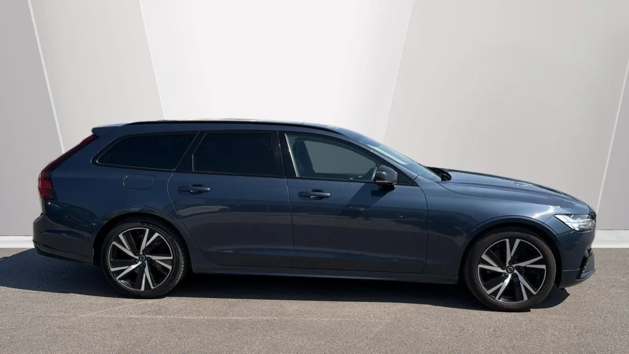 Volvo V90 Image 3