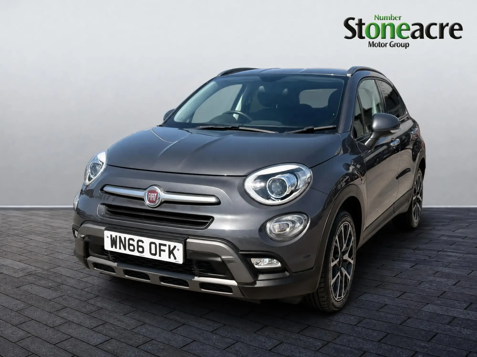 Fiat 500X 500x Off-road Look 1.6 Multijet 120hp Cross Plus WN66OFK Image 3