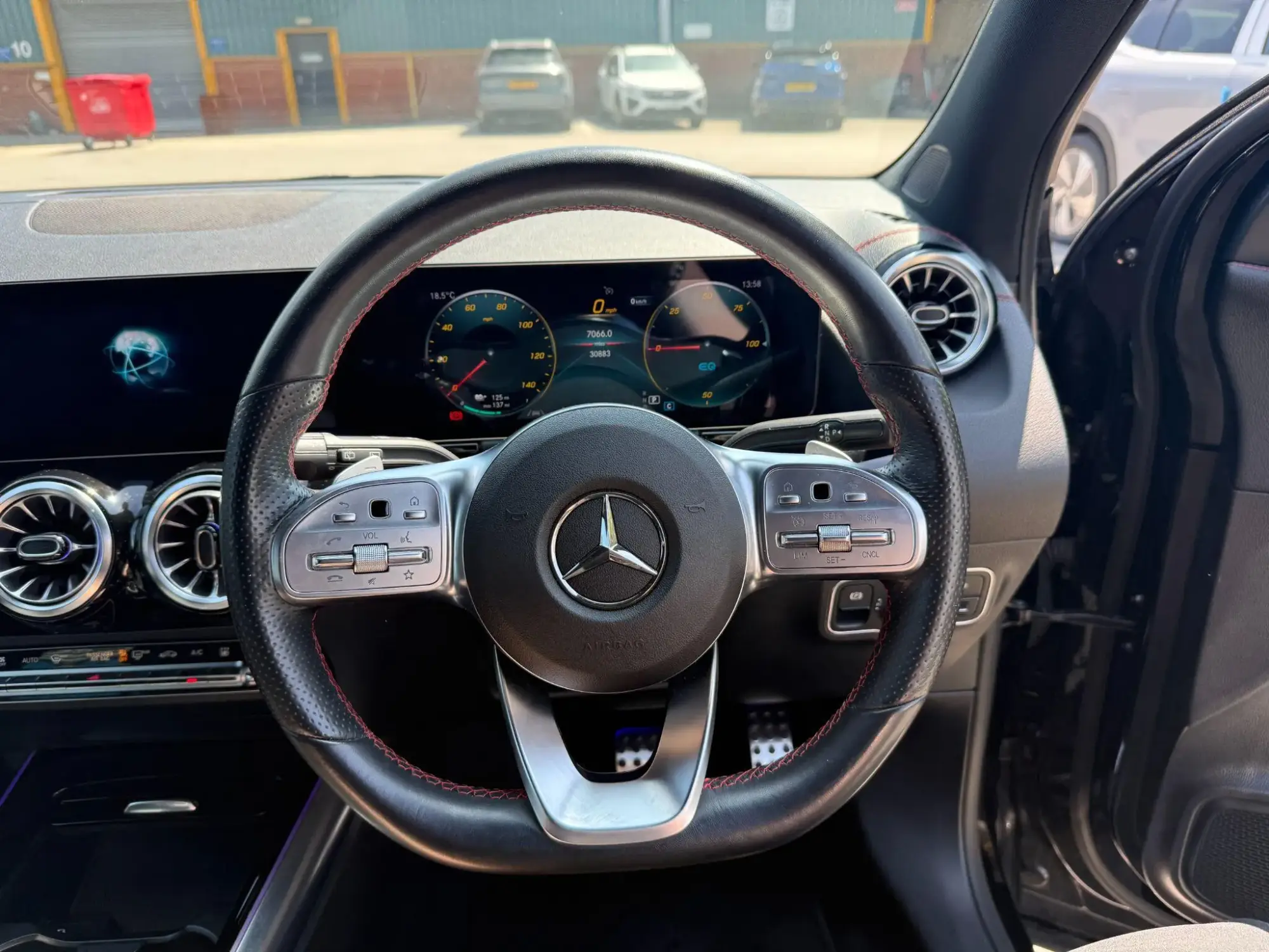 Mercedes-Benz EQA Image 28 Mercedes-Benz EQA Image 28