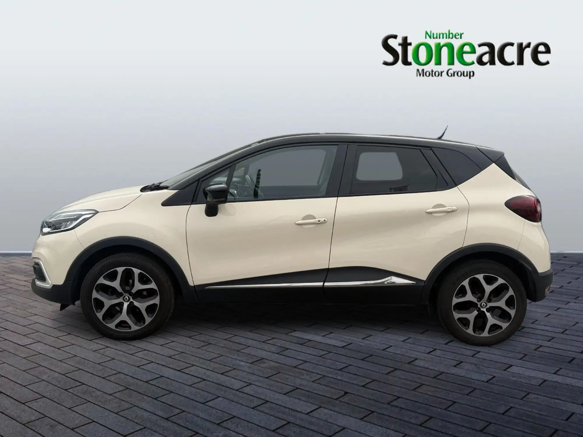 Renault Captur Image 6 Renault Captur Image 6