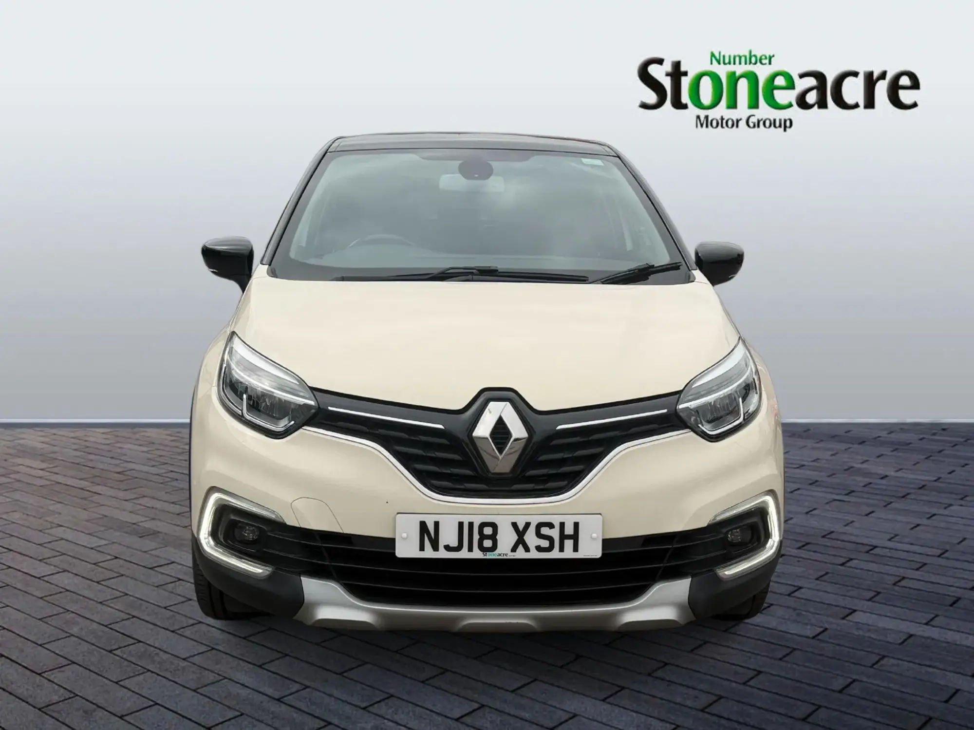 Renault Captur Image 8 Renault Captur Image 8