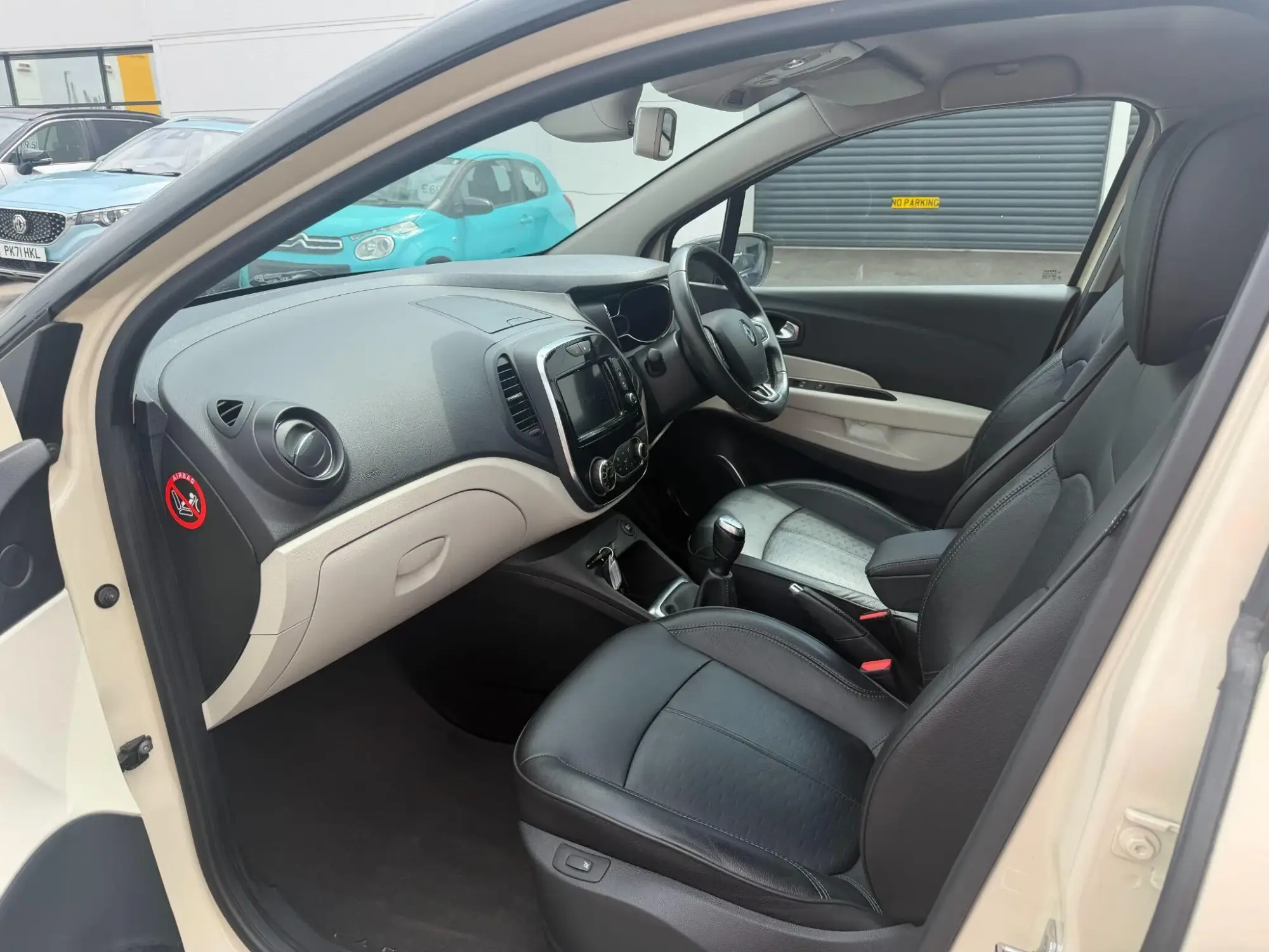 Renault Captur Image 18 Renault Captur Image 18