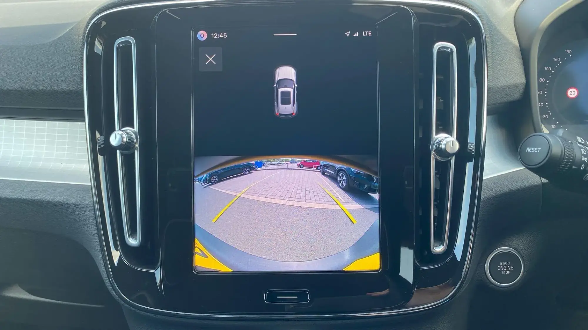 Volvo XC40 Image 39