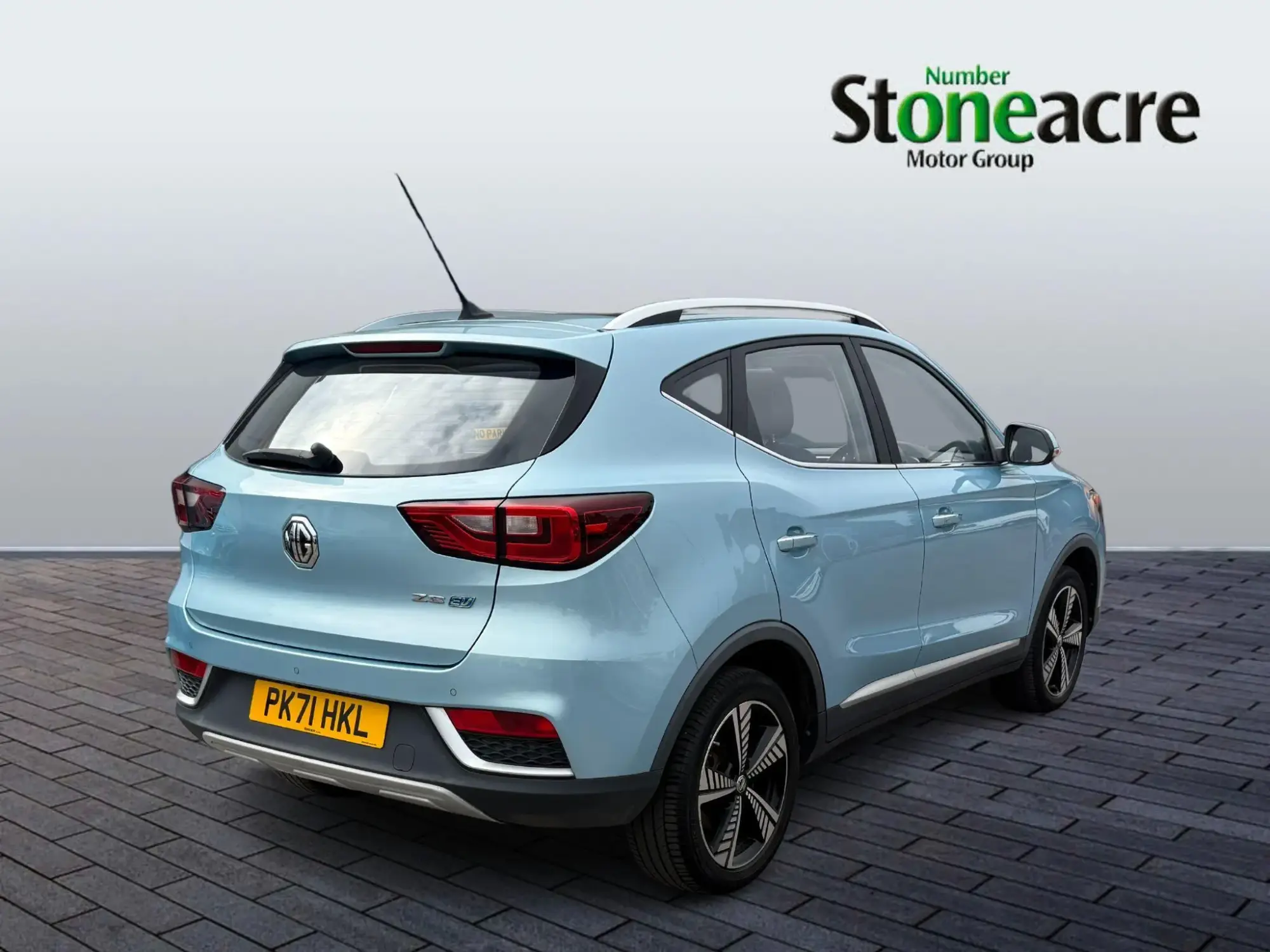 MG ZS EV 105kW Exclusive EV 45kWh 5dr Auto PK71HKL Image 3