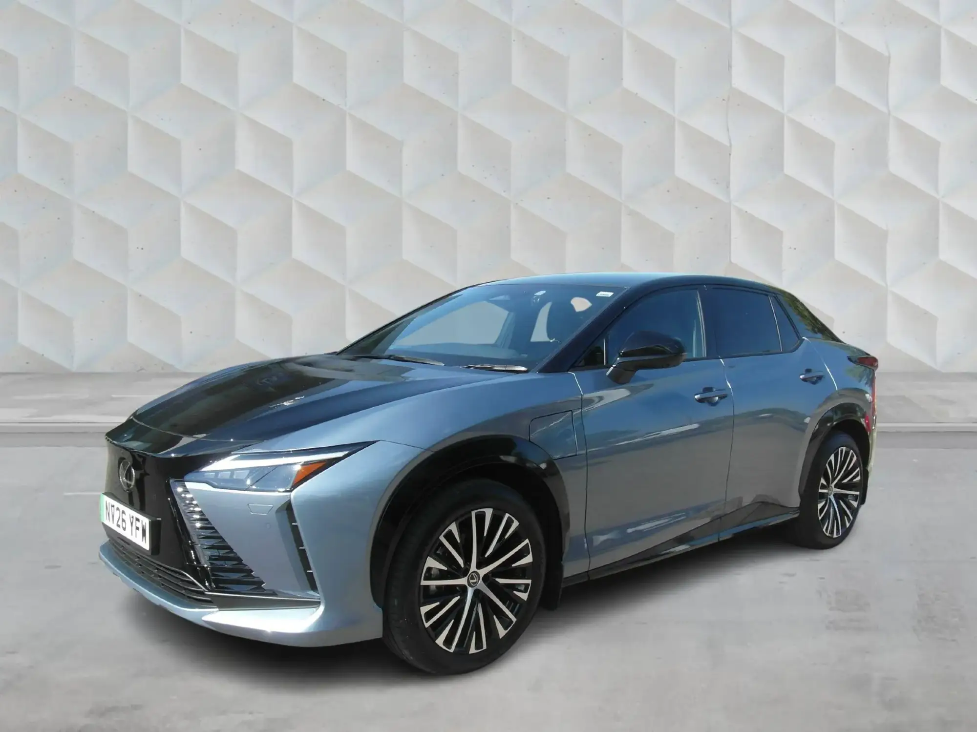 Lexus RZ Image 3