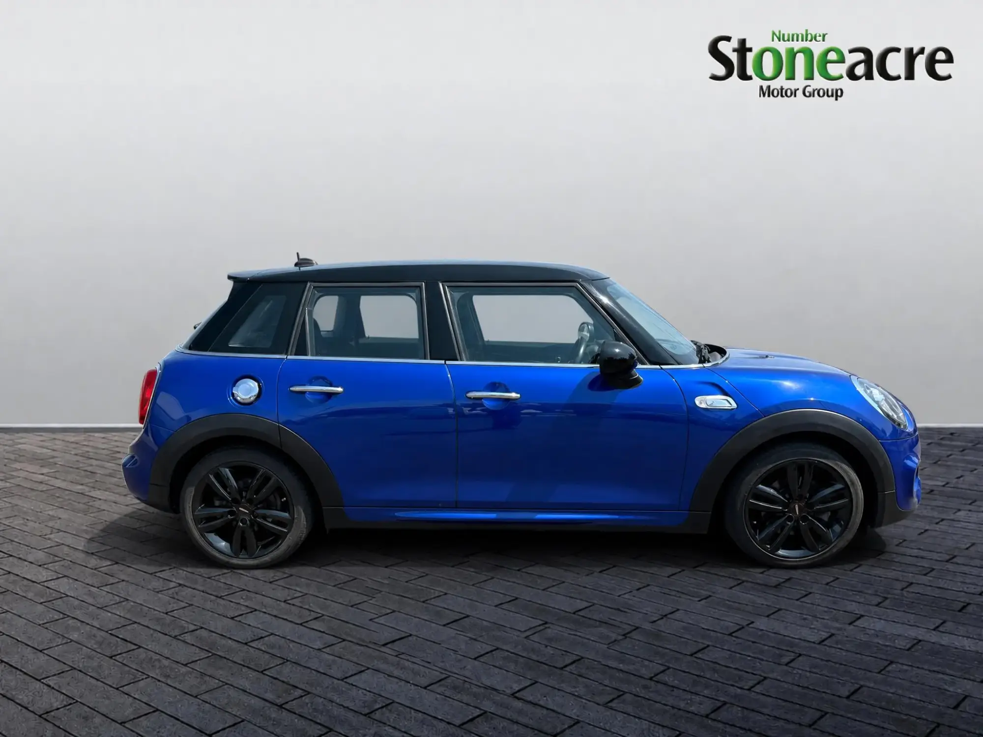 MINI Hatch Image 4 MINI Hatch Image 4