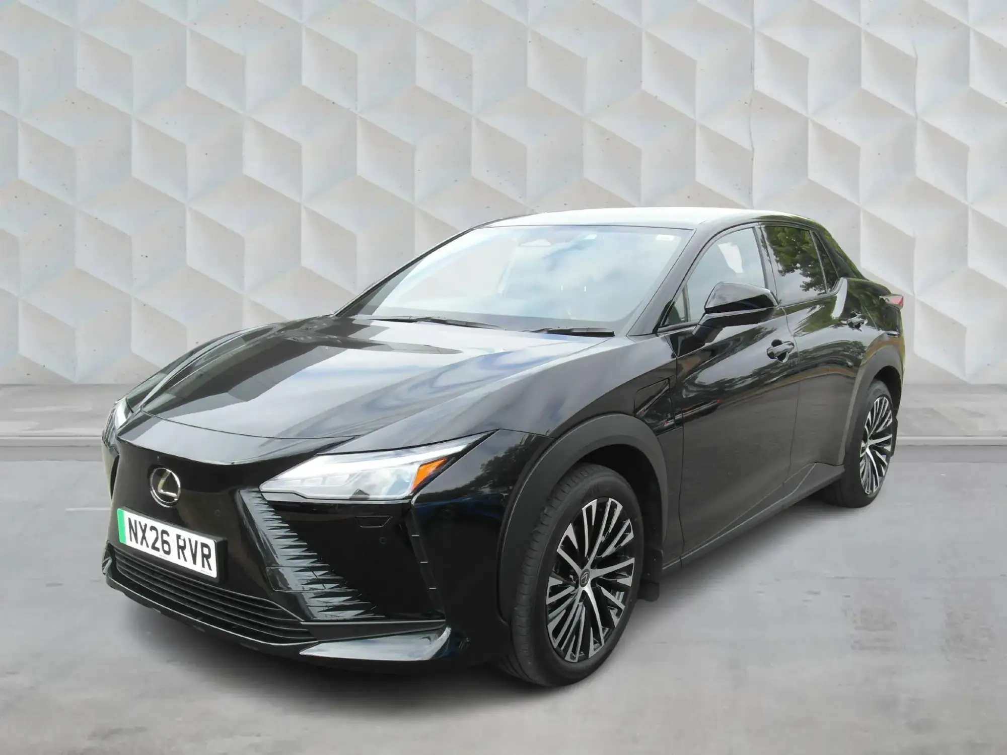 Lexus RZ Image 2