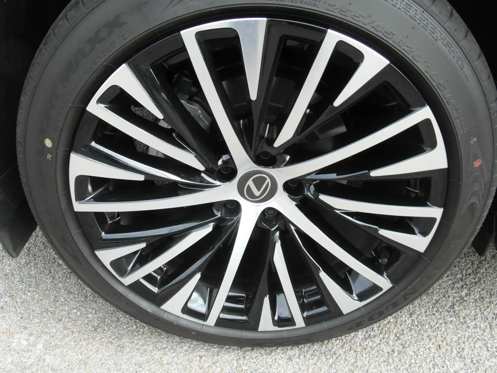 Lexus RZ Image 38 Lexus RZ Image 38