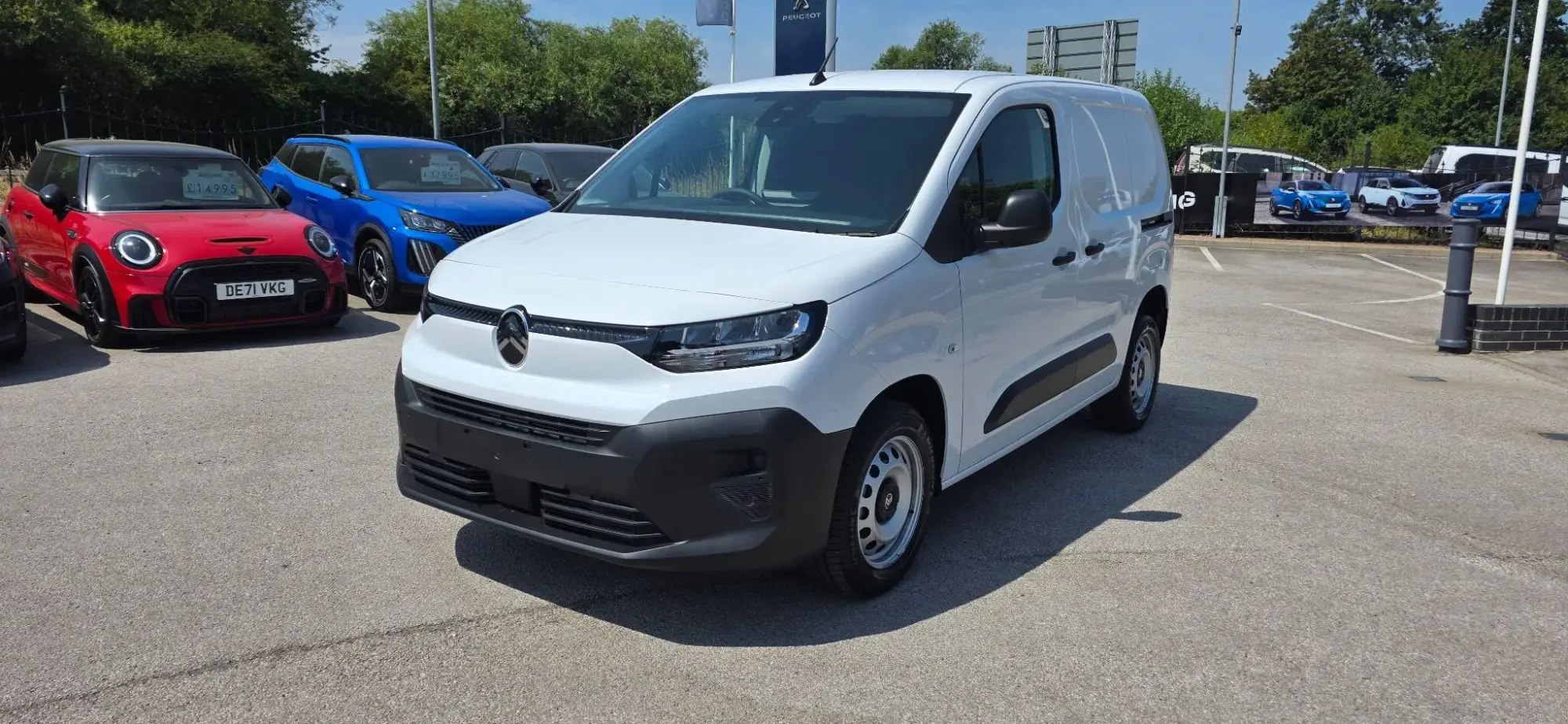 Citroen Berlingo 1.5 1000 Enterprise Plus M SWB Euro 6 (s/s) 5dr Image 3