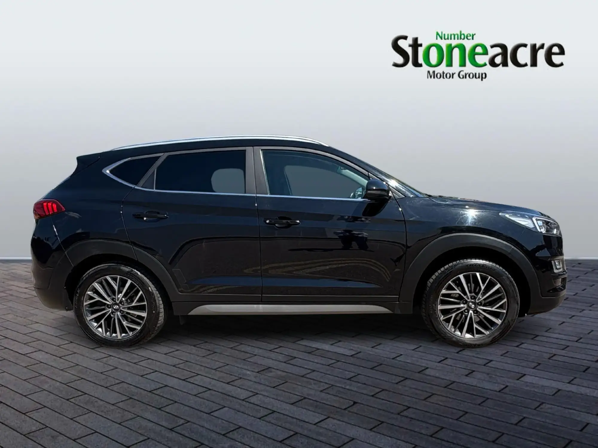Hyundai TUCSON Image 2