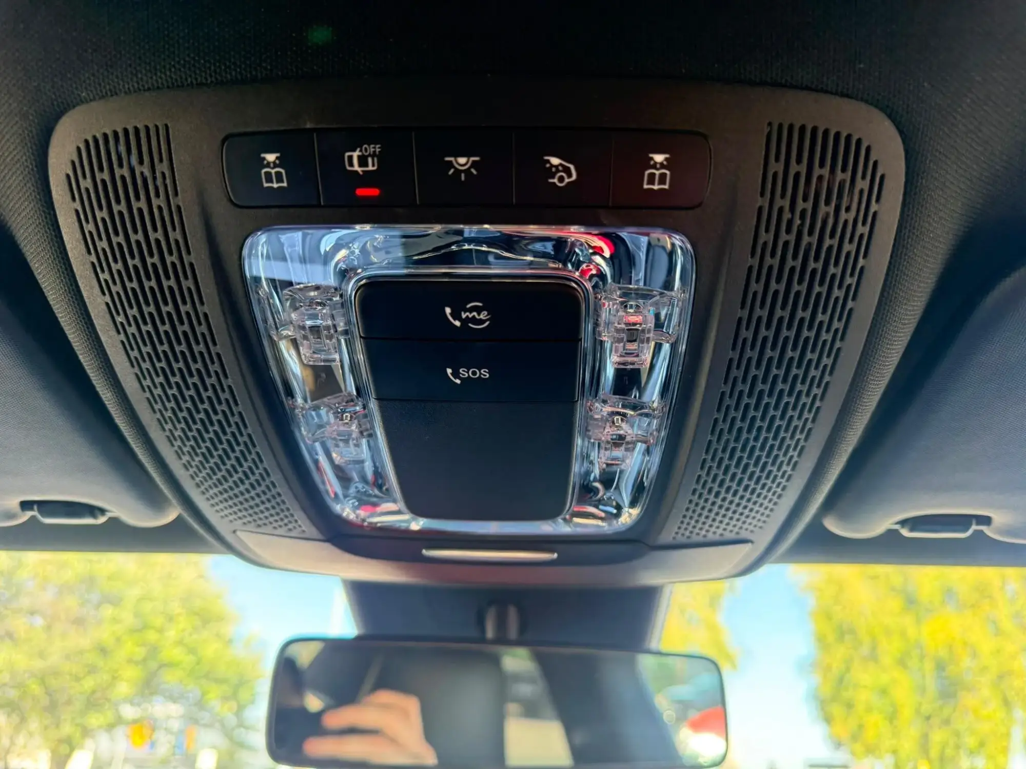 Mercedes-Benz CLA Image 22