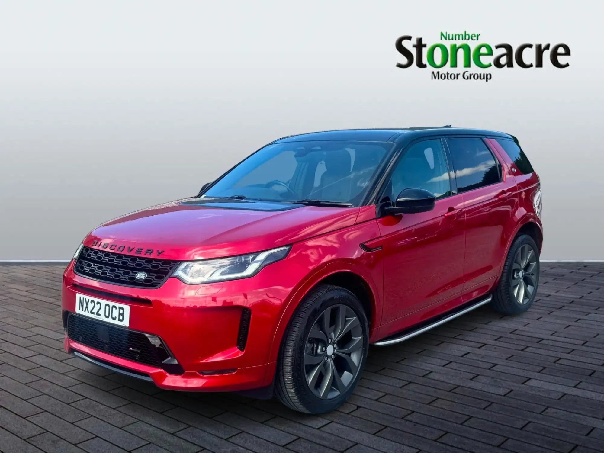 Land Rover Discovery Sport 2.0 D200 MHEV R-Dynamic HSE Auto 4WD Euro 6 (s/s) 5dr NX22OCB Image 3