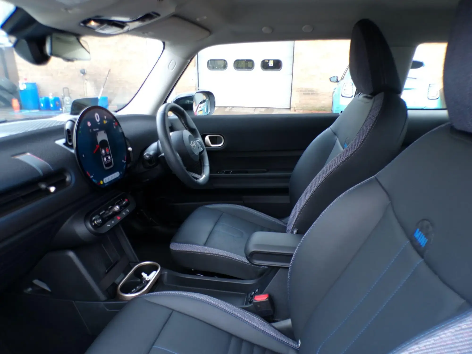 MINI Cooper Image 26 MINI Cooper Image 26