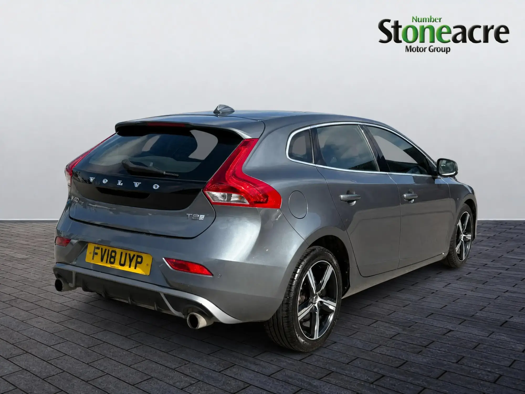 Volvo V40 Image 8 Volvo V40 Image 8