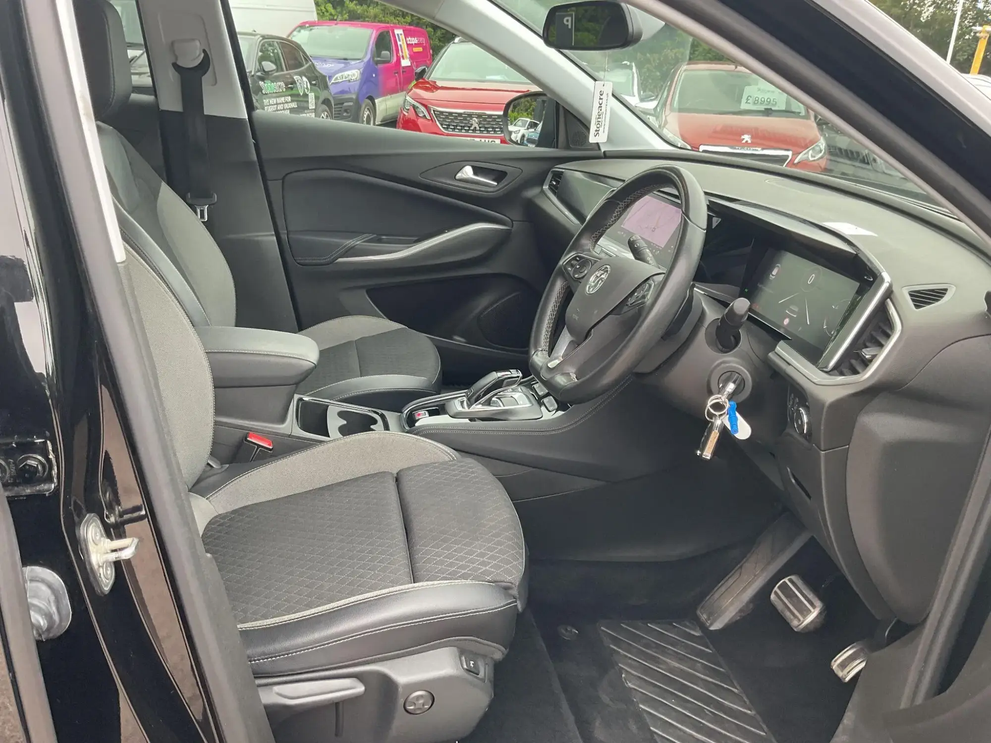 Vauxhall Grandland Image 12