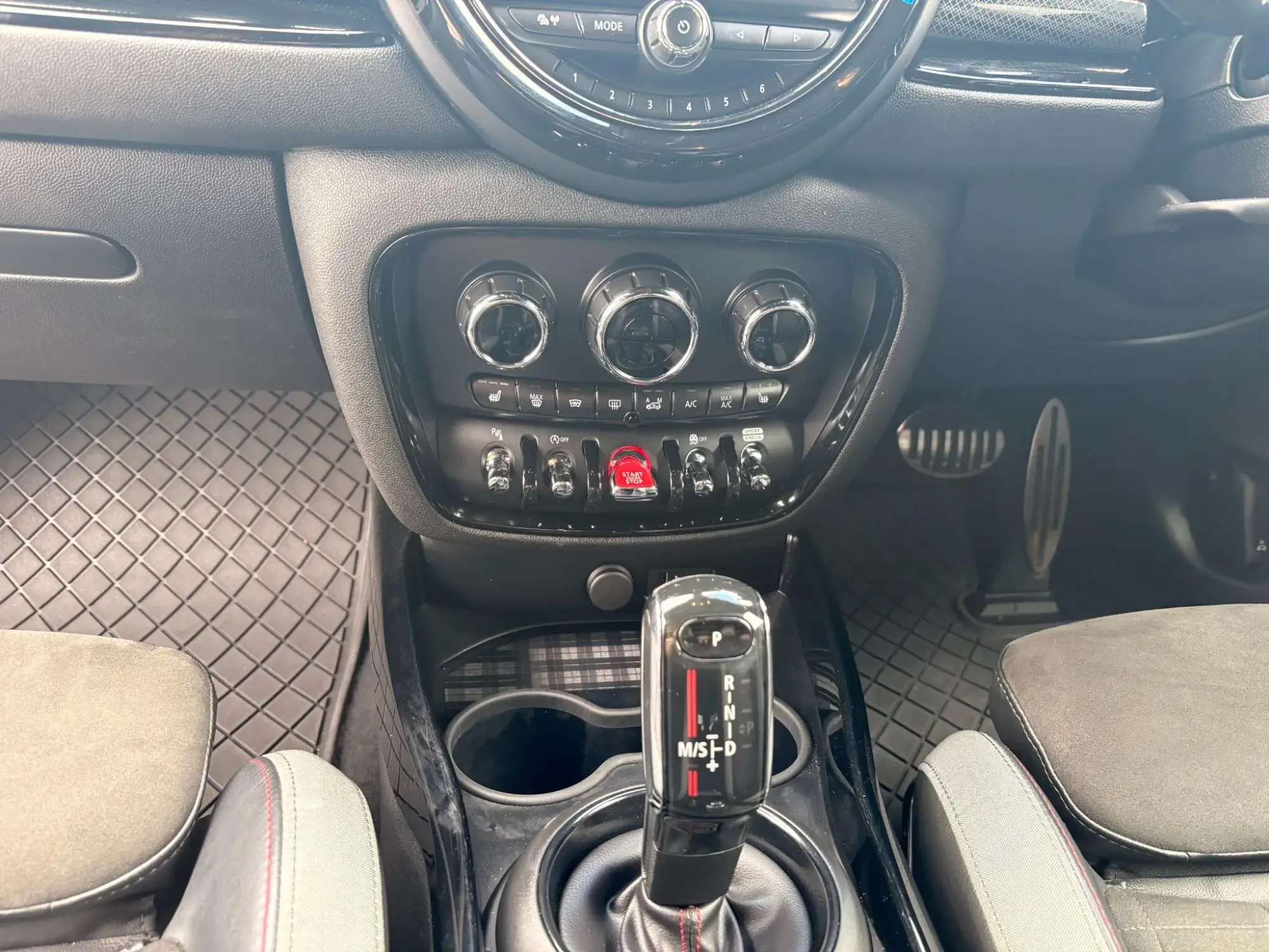 MINI Clubman Image 15 MINI Clubman Image 15