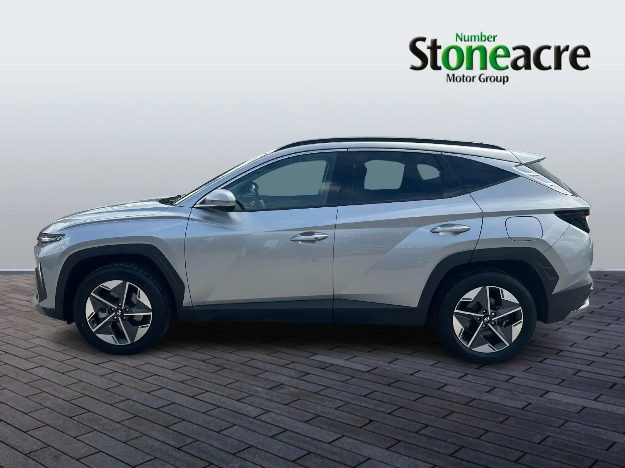 Hyundai TUCSON Image 4 Hyundai TUCSON Image 4
