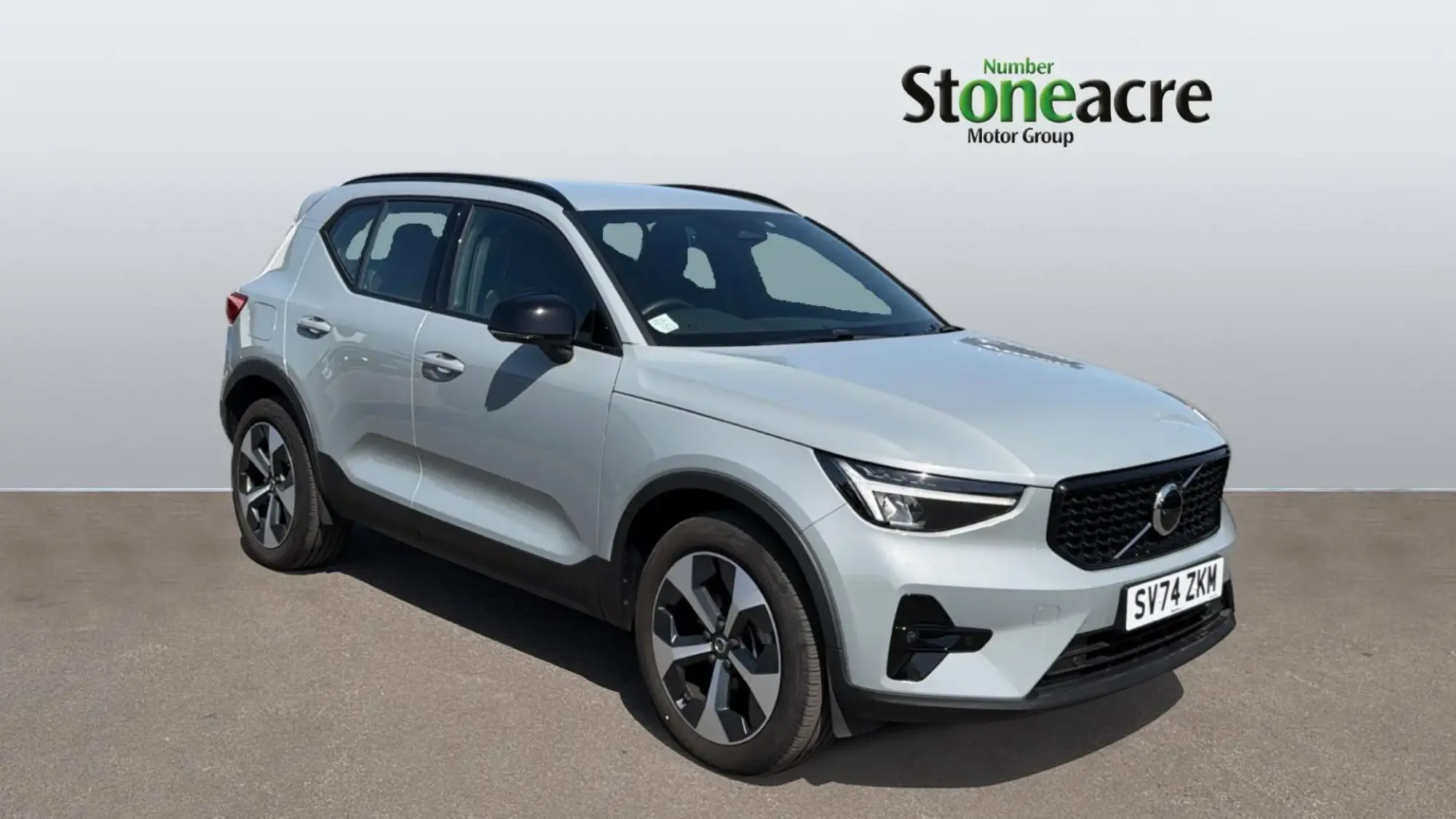 Volvo XC40 Image 1
