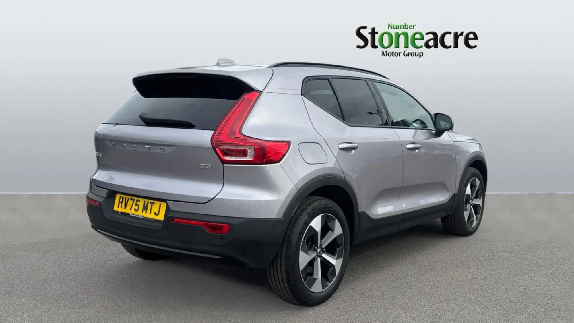 Volvo XC40 Image 2