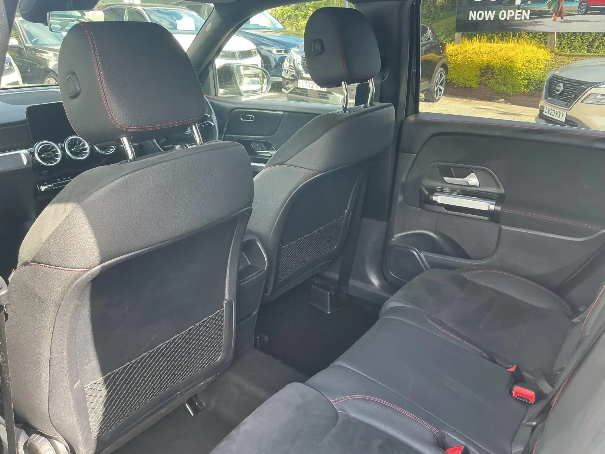 Mercedes-Benz GLB Image 18 Mercedes-Benz GLB Image 18