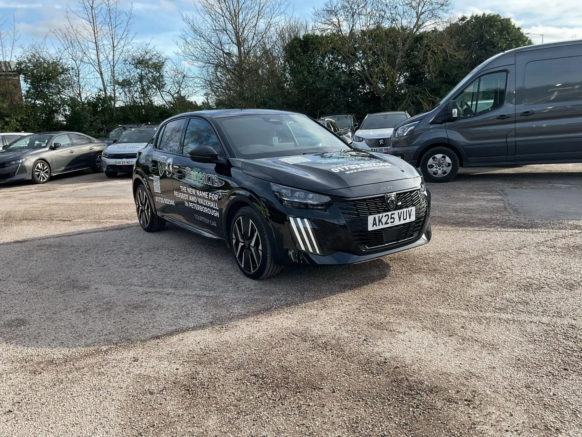 Peugeot 208 Image 1