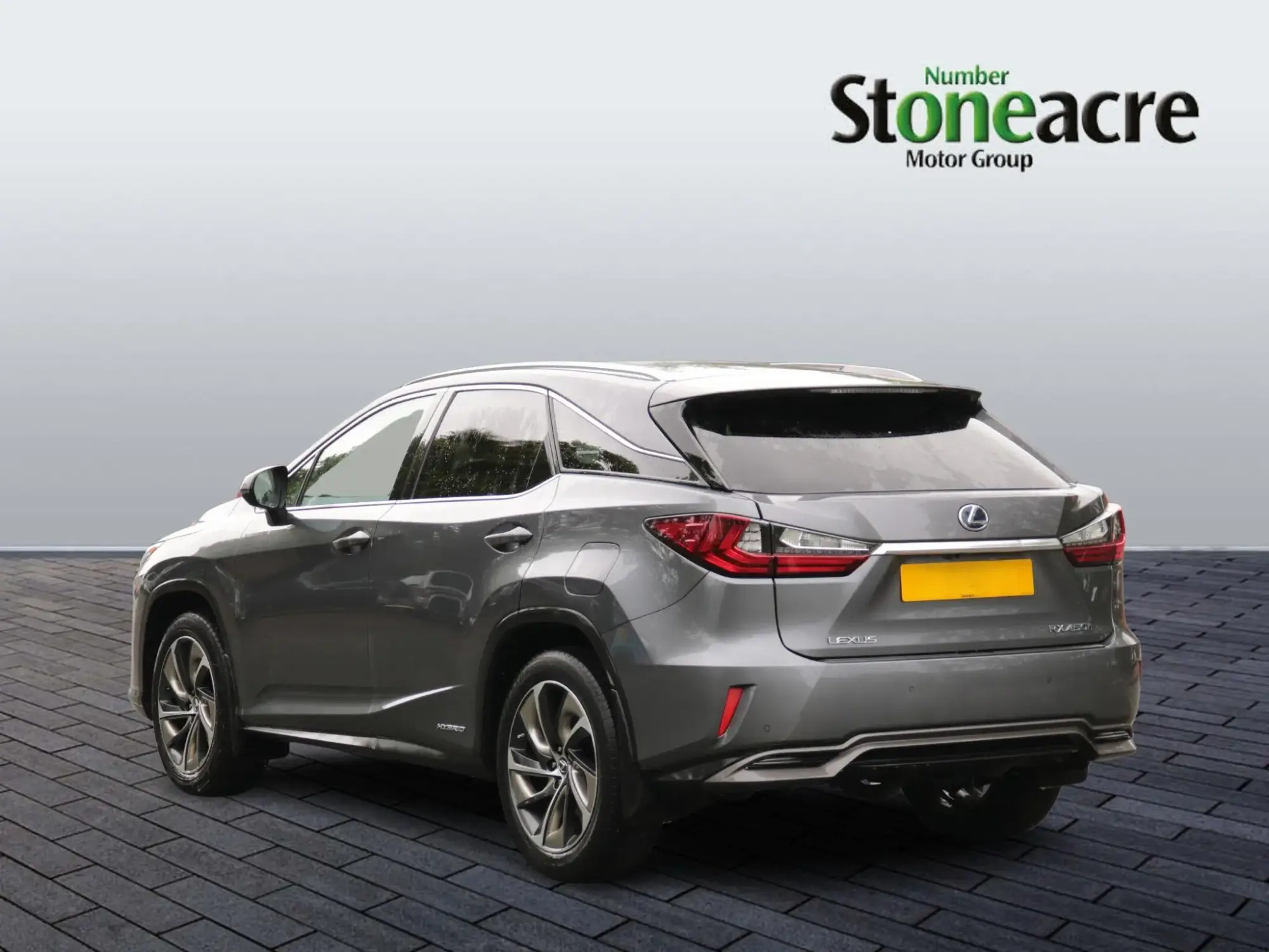 Lexus RX Image 5