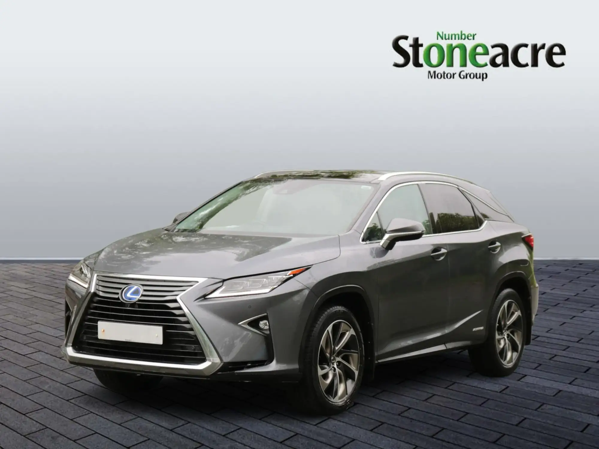 Lexus RX Image 7
